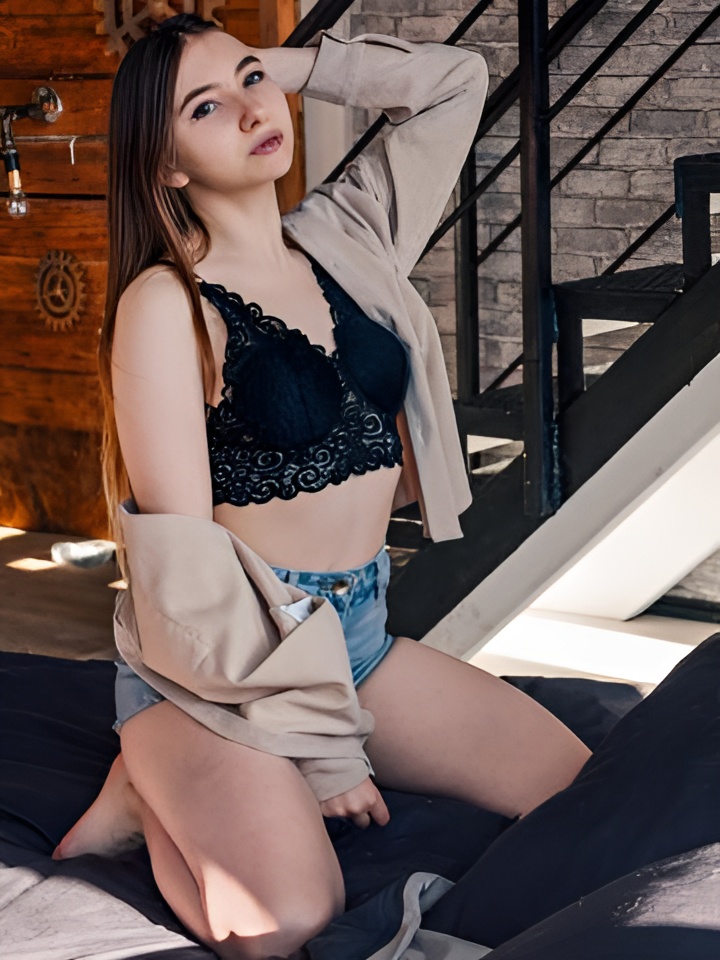 Индивидуалка Агата, доступна для личного знакомства от 1500 руб