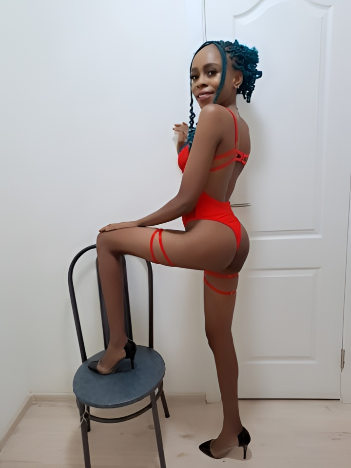 Роза привлекальеная девушка из Минеральных вод цена от 1500 руб