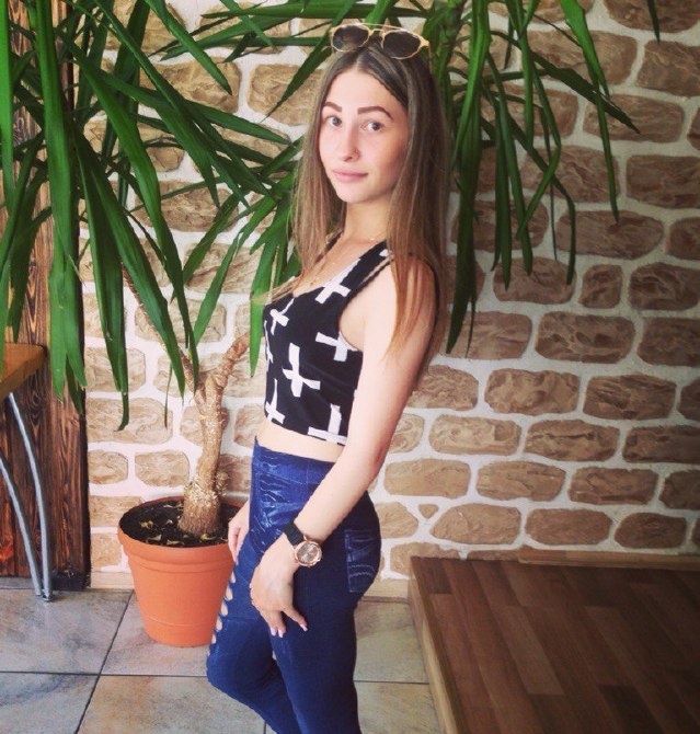 Вероника привлекальеная девушка из Минеральных вод цена от 3000 руб