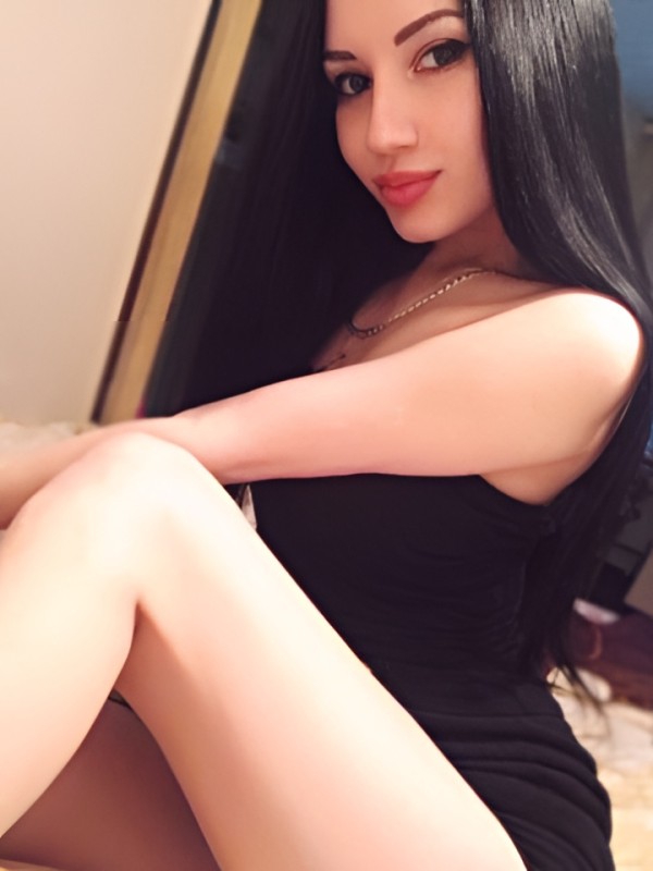 Елена привлекательная девушка из Минеральных вод цена от 2000 руб