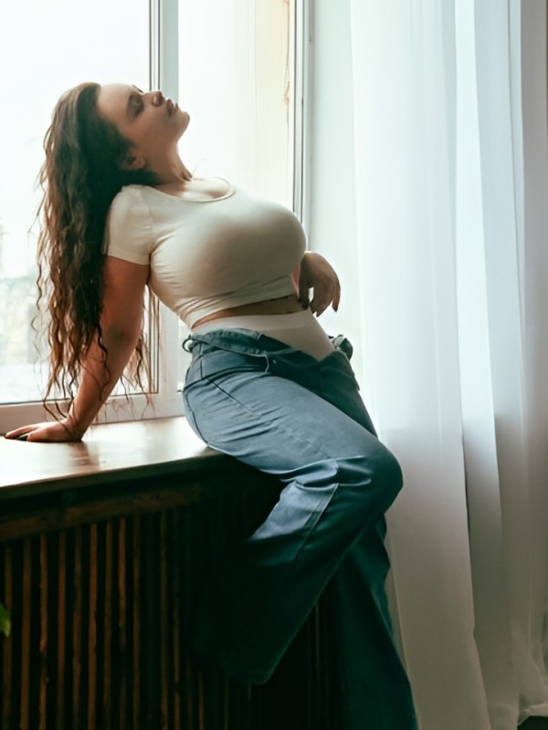 Элина привлекательная девушка из Минеральных вод цена от 3000 руб