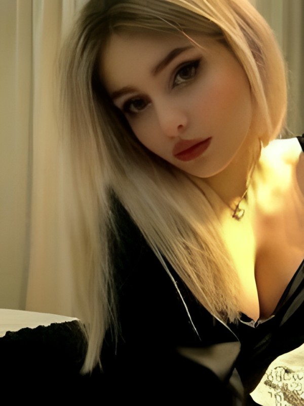 Ида привлекательная девушка из Минеральных вод цена от 1500 руб