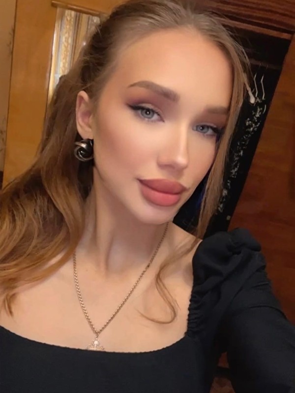 Машка привлекательная девушка из Минеральных вод цена от 3000 руб